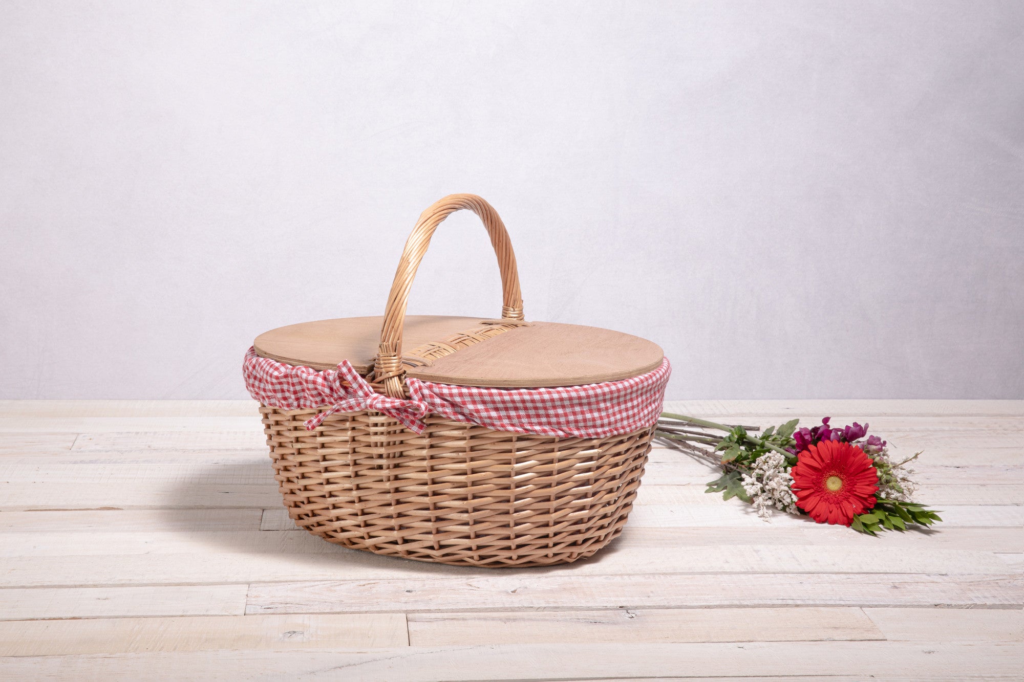 Mickey & Minnie Mouse - Country Picnic Basket